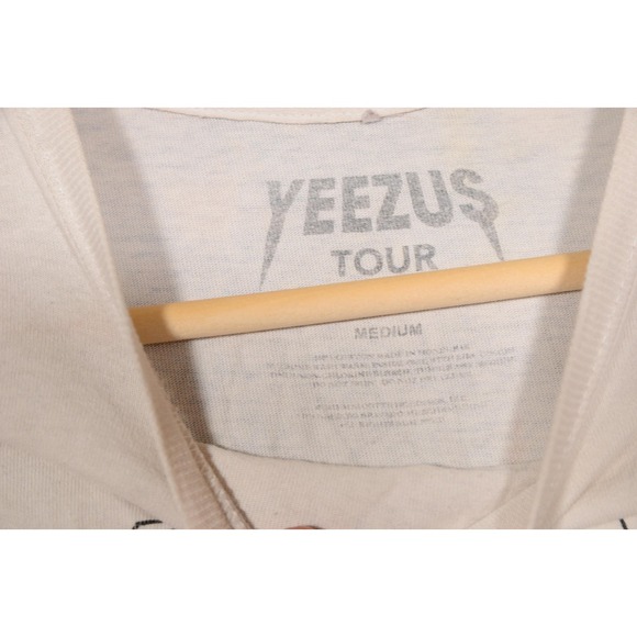 Yeezus Tour Shirt Mens Medium White 2013 Wes Lang Skull Headdress Concert Tee - Picture 5 of 11